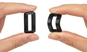 Keturių sportinių šunų batų kojinių rinkinys pilkos spalvos su neslystančiais padais, lengvos, atsparios vandeniui.