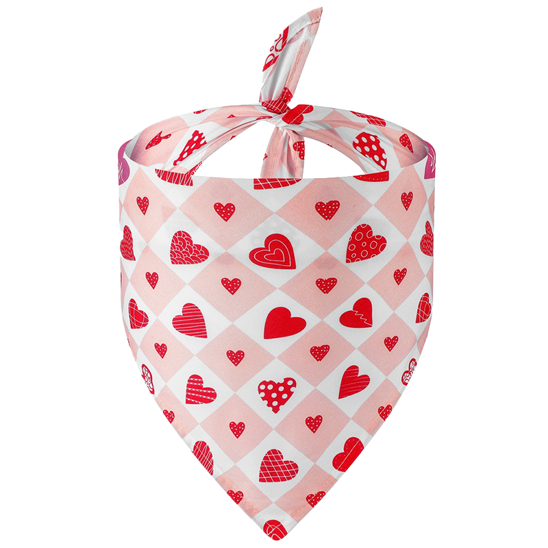 Šuns Skarelė - Bandana su Širdutėmis Spausdinta širdies šuns bandana su rožine ir balta languota danga, raudonomis širdelėmis, puikiai tinka Valentino dienai.